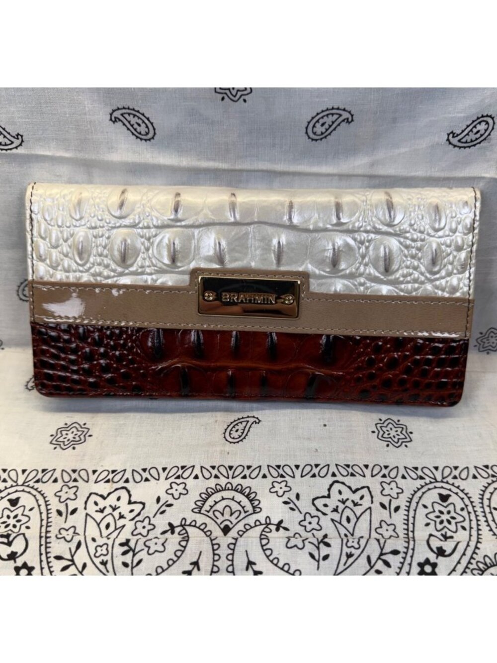Brahmin Brown & Ivory Animal/Croc Print Wallet w/ Zip Pocket Credit Card Folding